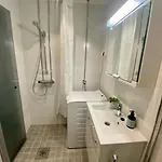 Kodikas Parvekkeellinen Kaksio Omalla Parkkipaikalla Appartement *