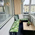 Kodikas Parvekkeellinen Kaksio Omalla Parkkipaikalla 科科拉