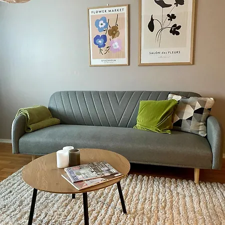 Kodikas Parvekkeellinen Kaksio Omalla Parkkipaikalla Lejlighed *