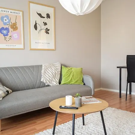 Kodikas Parvekkeellinen Kaksio Omalla Parkkipaikalla Lejlighed Kokkola (Karleby)