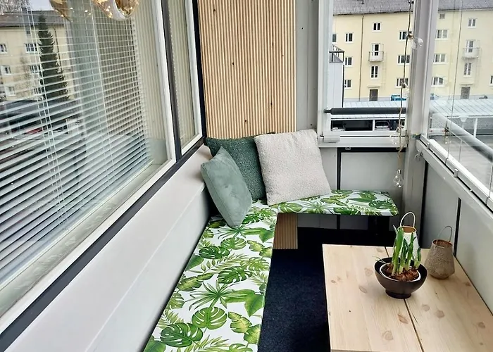 Kodikas Parvekkeellinen Kaksio Omalla Parkkipaikalla קוקולה